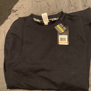 Under Armor Sweatshirt